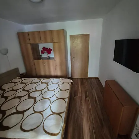 Alpine Oasis - Poiana Apartment